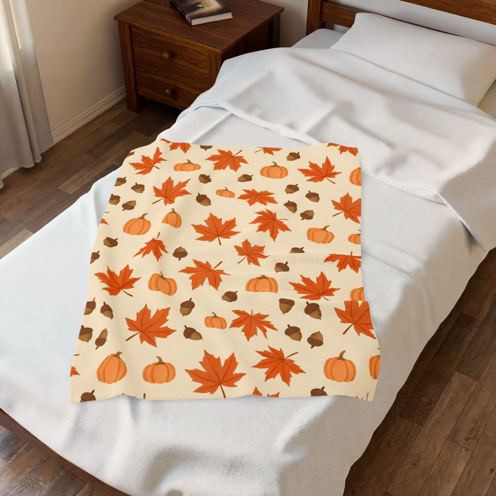 Autumn Leaves and Pumpkins Pattern Velveteen Plush Blanket – Style 2