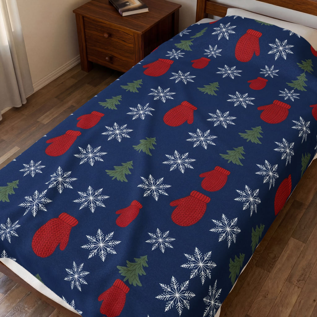 Snowflakes and Mittens Pattern Velveteen Plush Blanket – Style 2