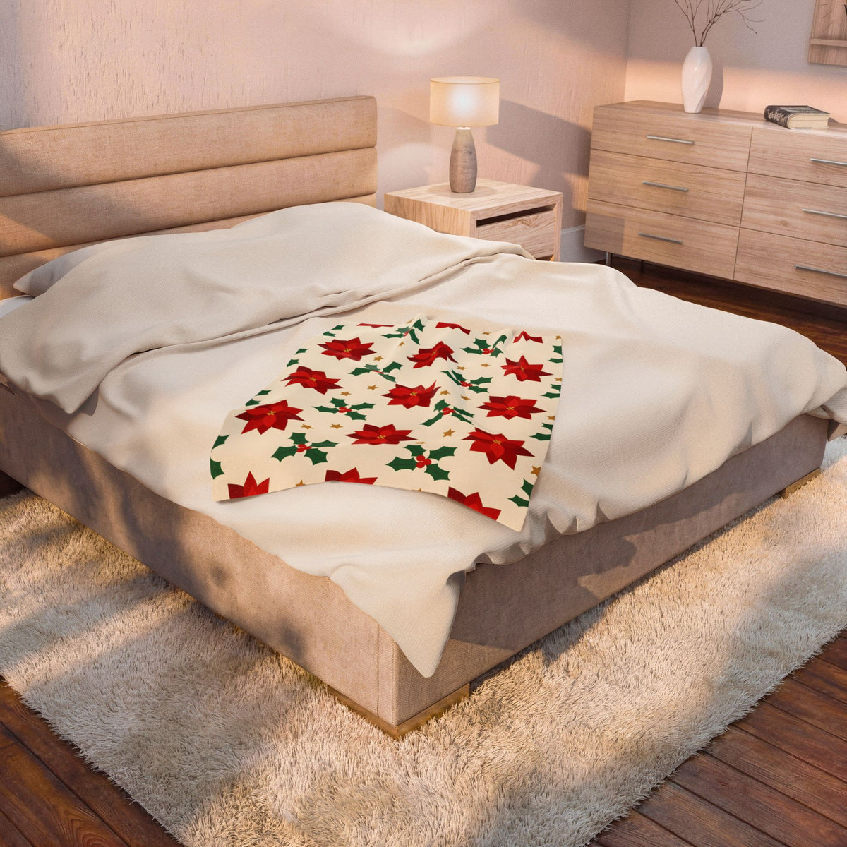 Christmas Poinsettia Pattern Velveteen Plush Blanket