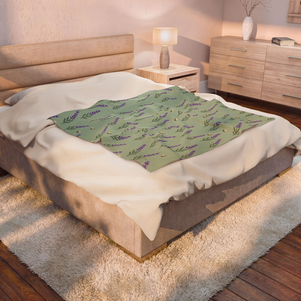 Lavender Sprigs Pattern Velveteen Plush Blanket – Style 2