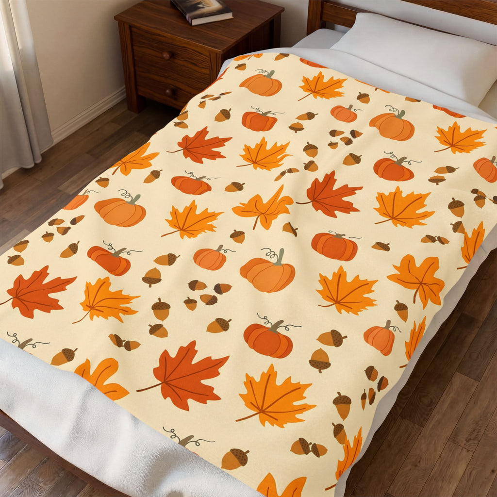 Autumn Leaves and Pumpkins Pattern Velveteen Plush Blanket