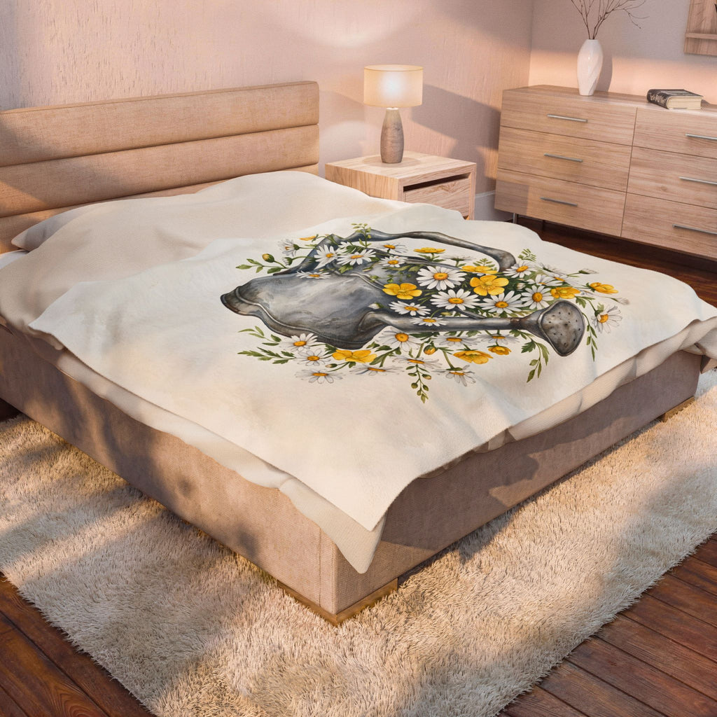 Daisies in a Watering Can Velveteen Plush Blanket