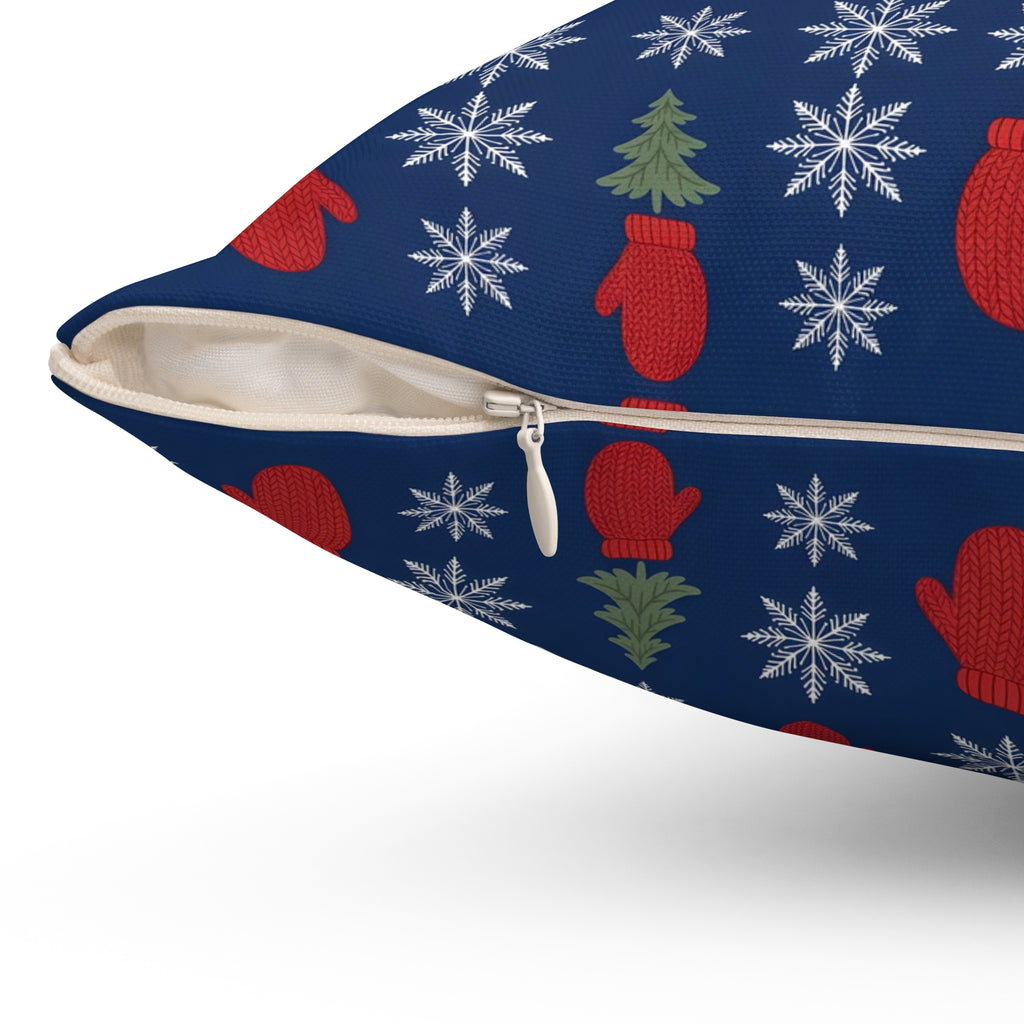Snowflakes and Mittens Pattern Throw Pillow – Style 2
