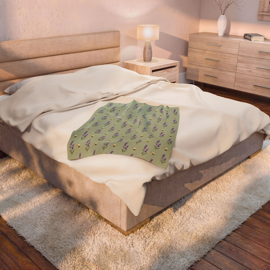 Lavender Sprigs Pattern Velveteen Plush Blanket
